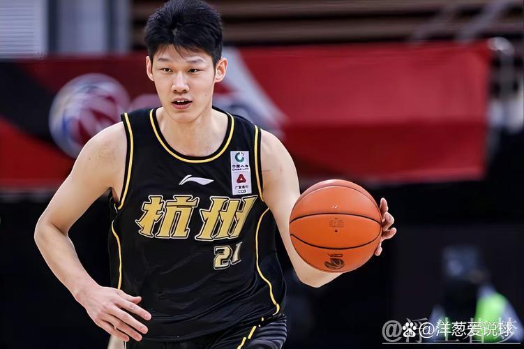 布朗砍25分胡金秋贡献21分 浙江广厦七人得分上双大胜宁波42分